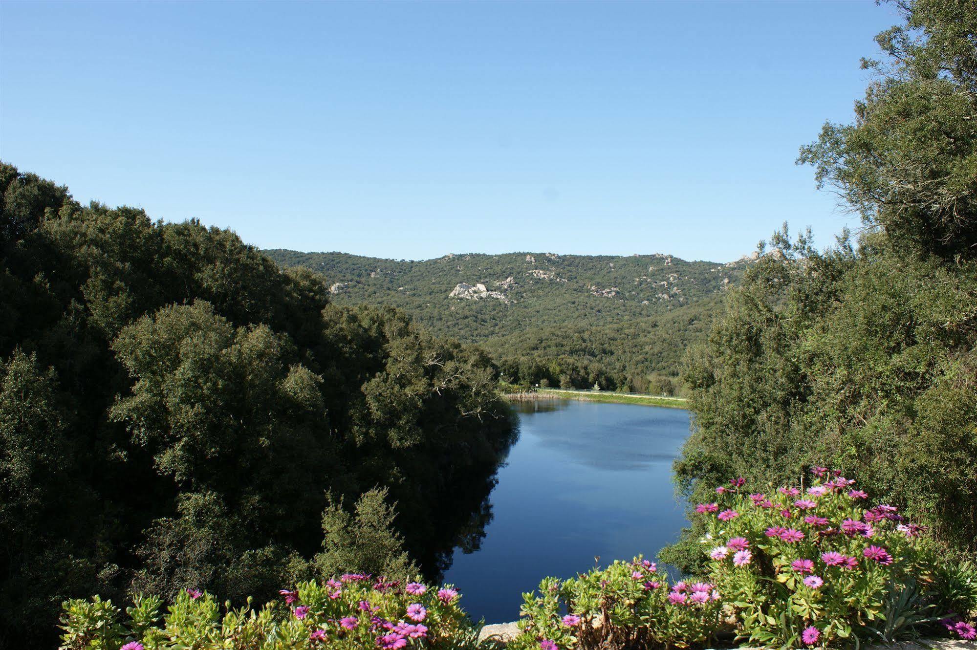 L'Agnata di De André Boutique Hotel Tempio Pausania Esterno foto