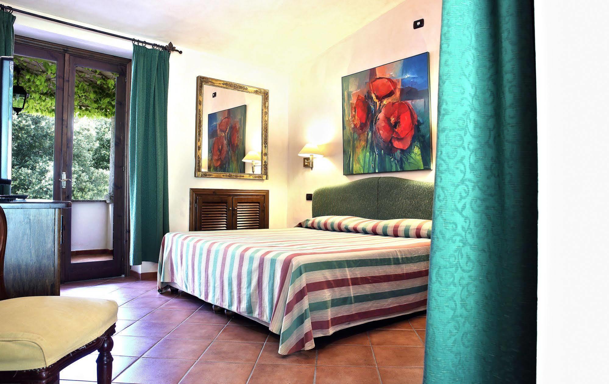 L'Agnata di De André Boutique Hotel Tempio Pausania Esterno foto