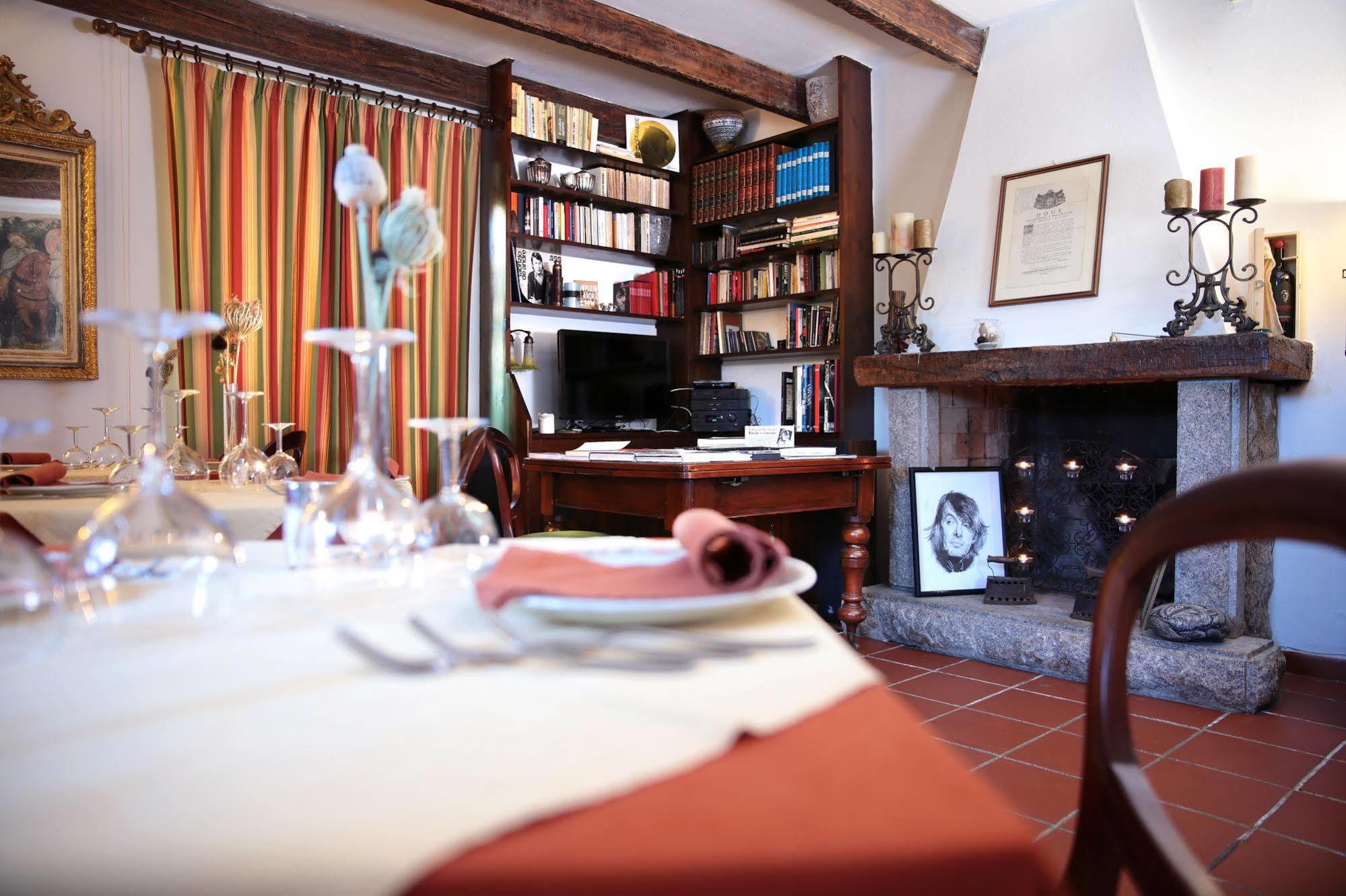 L'Agnata di De André Boutique Hotel Tempio Pausania Esterno foto